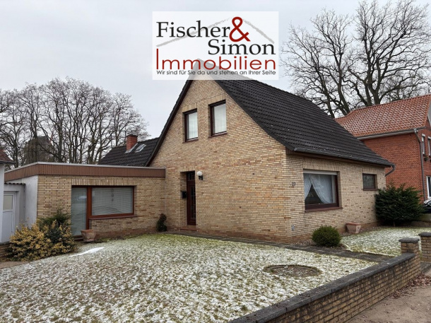 Eystrup-laufend gut unterhaltenes Einfamilienhaus mit viel Nebengebäude auf großem Grundstück