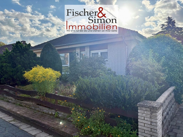 Nienburg OT Erichshagen-gepflegter Bungalow mit Vollkeller, Garage und zeitgemäßer Raumaufteilung
